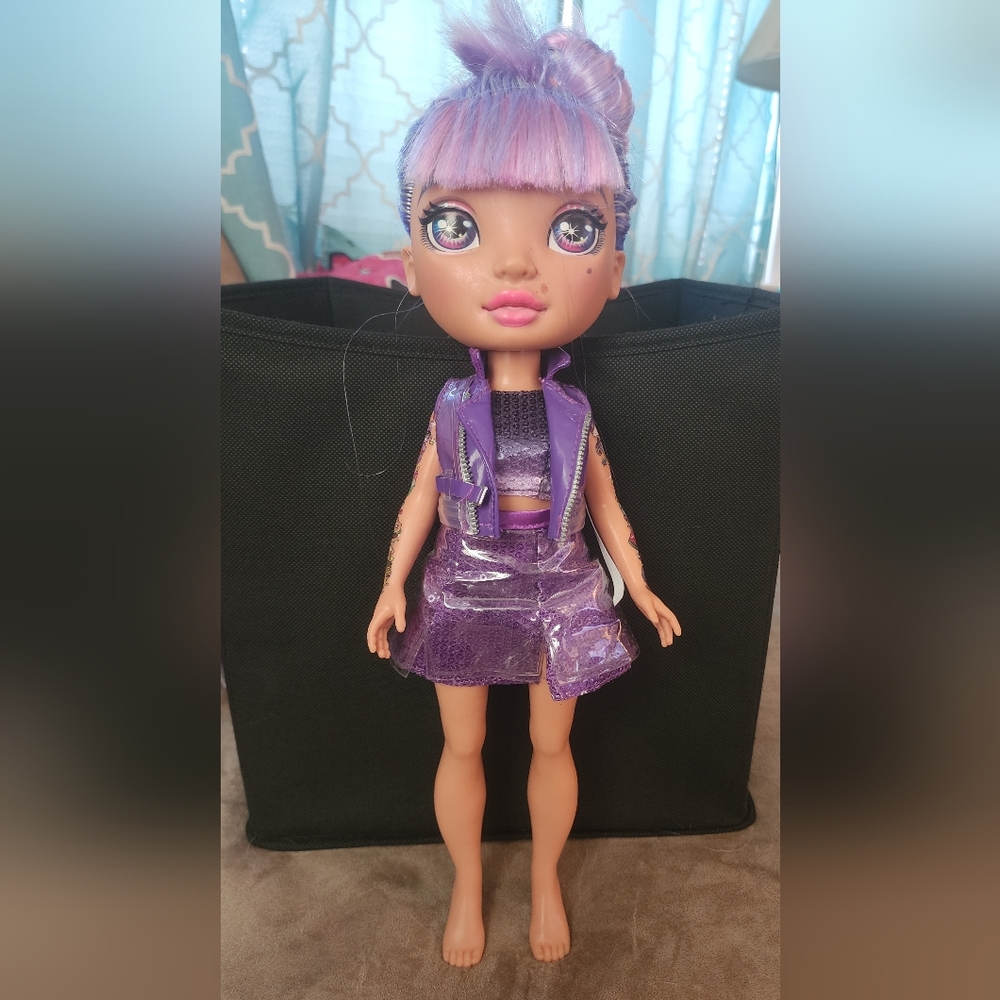 POOPSIE Rainbow Surprise Amethyst Rae Doll